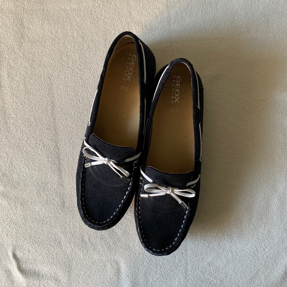 Geox Leelyan Suede Loafer Navy